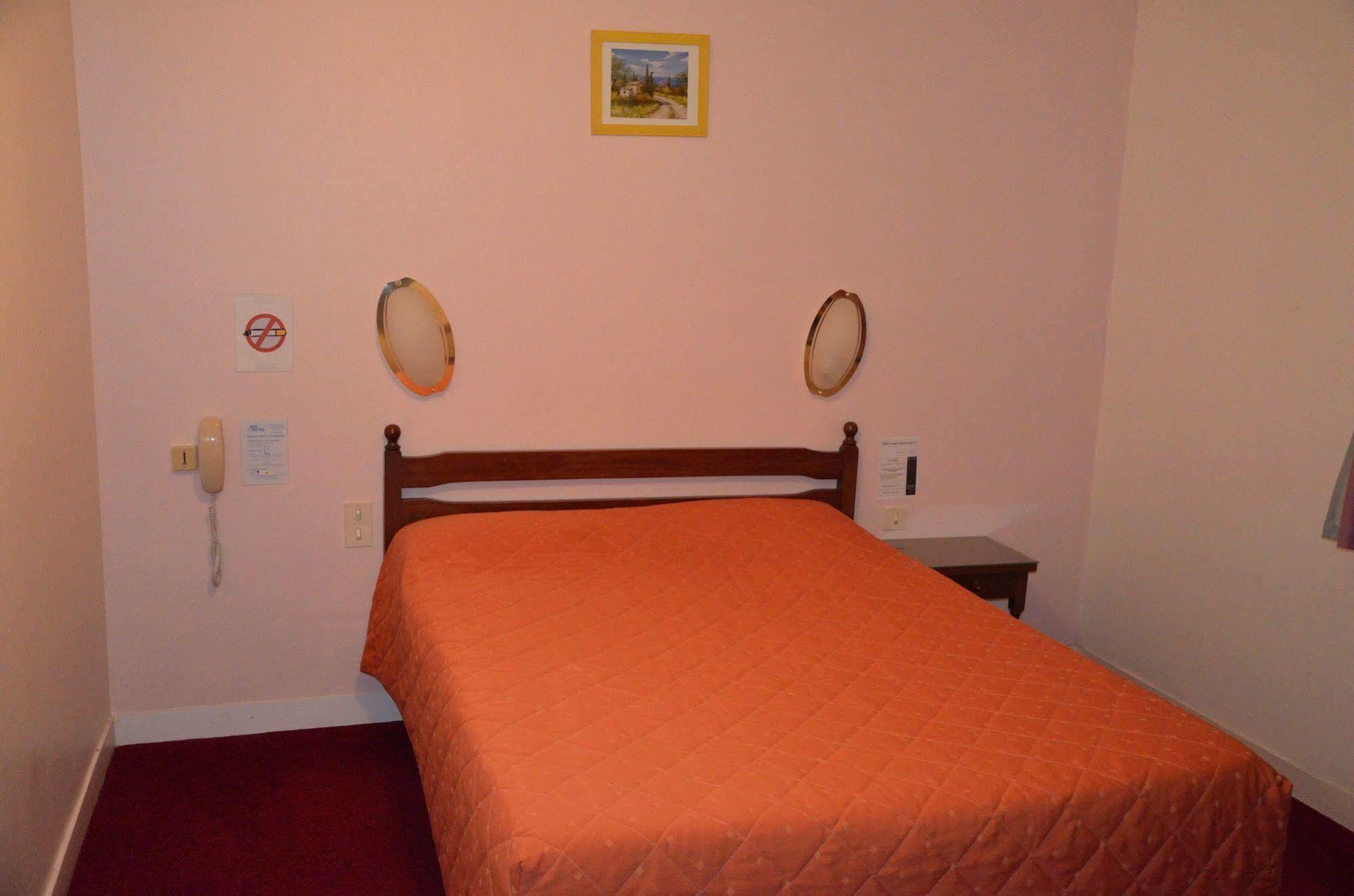 Hotel Aer Vieille-Toulouse Екстер'єр фото