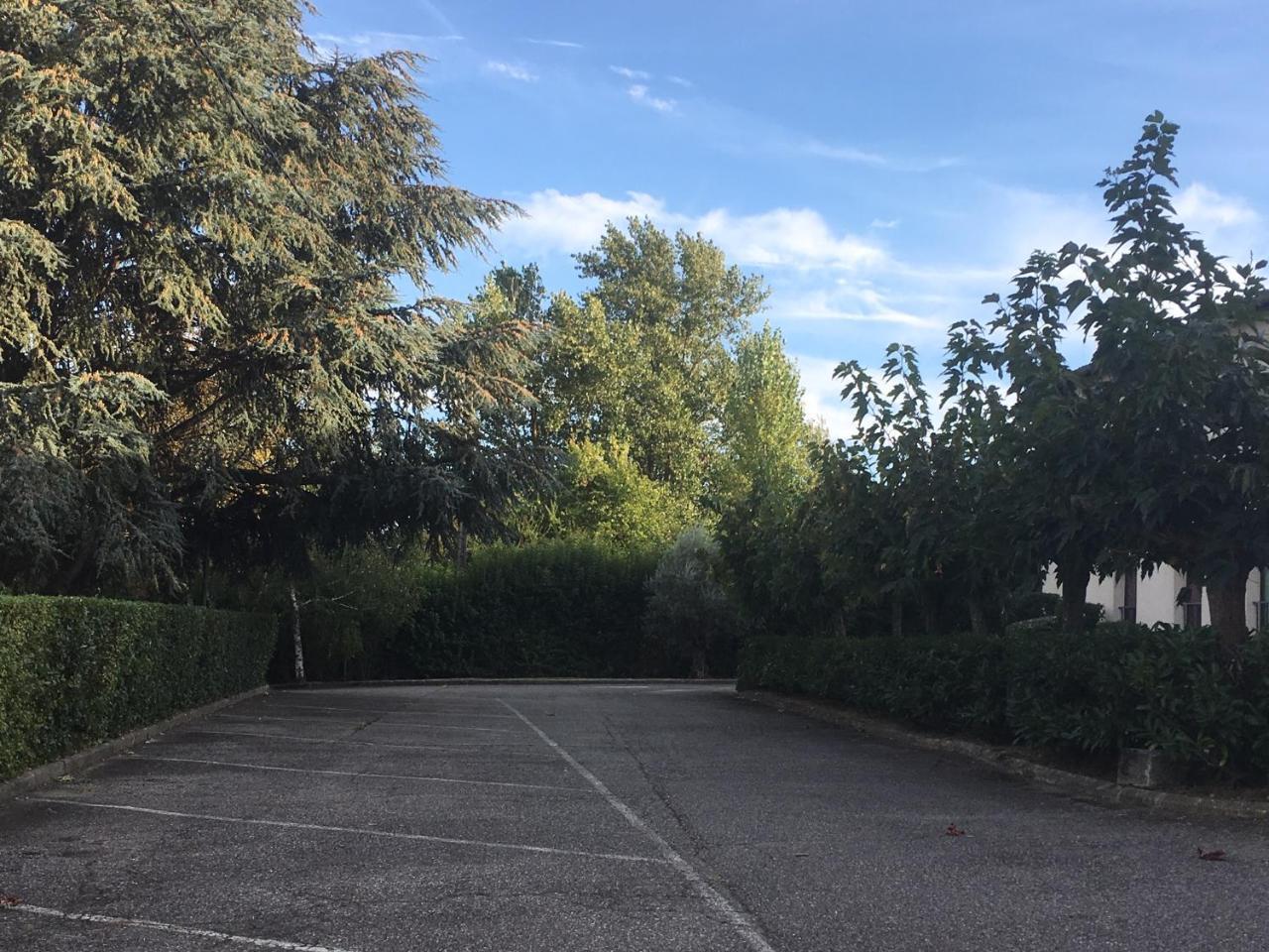 Hotel Aer Vieille-Toulouse Екстер'єр фото